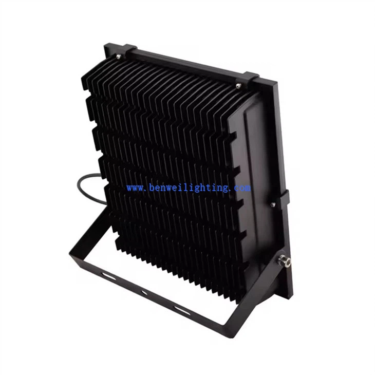Spot Light outdoor (2)